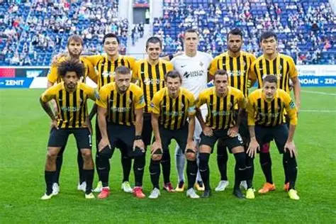 欧冠烽火中的奥林匹亚科斯:逆境中绽放光芒